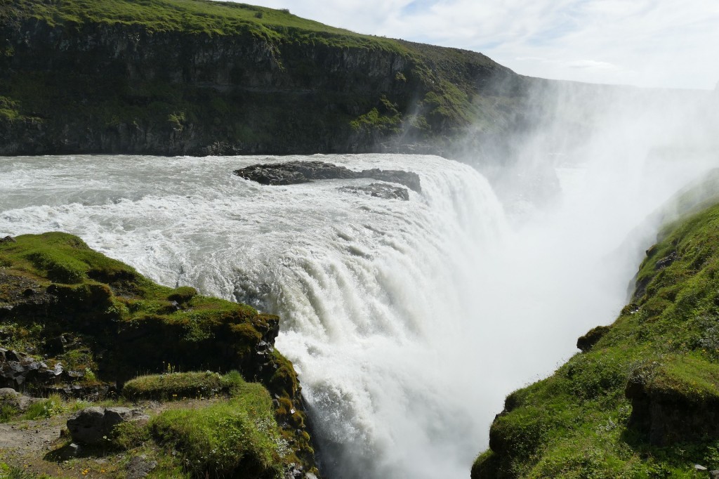 Der Gullfoss Wasserfall